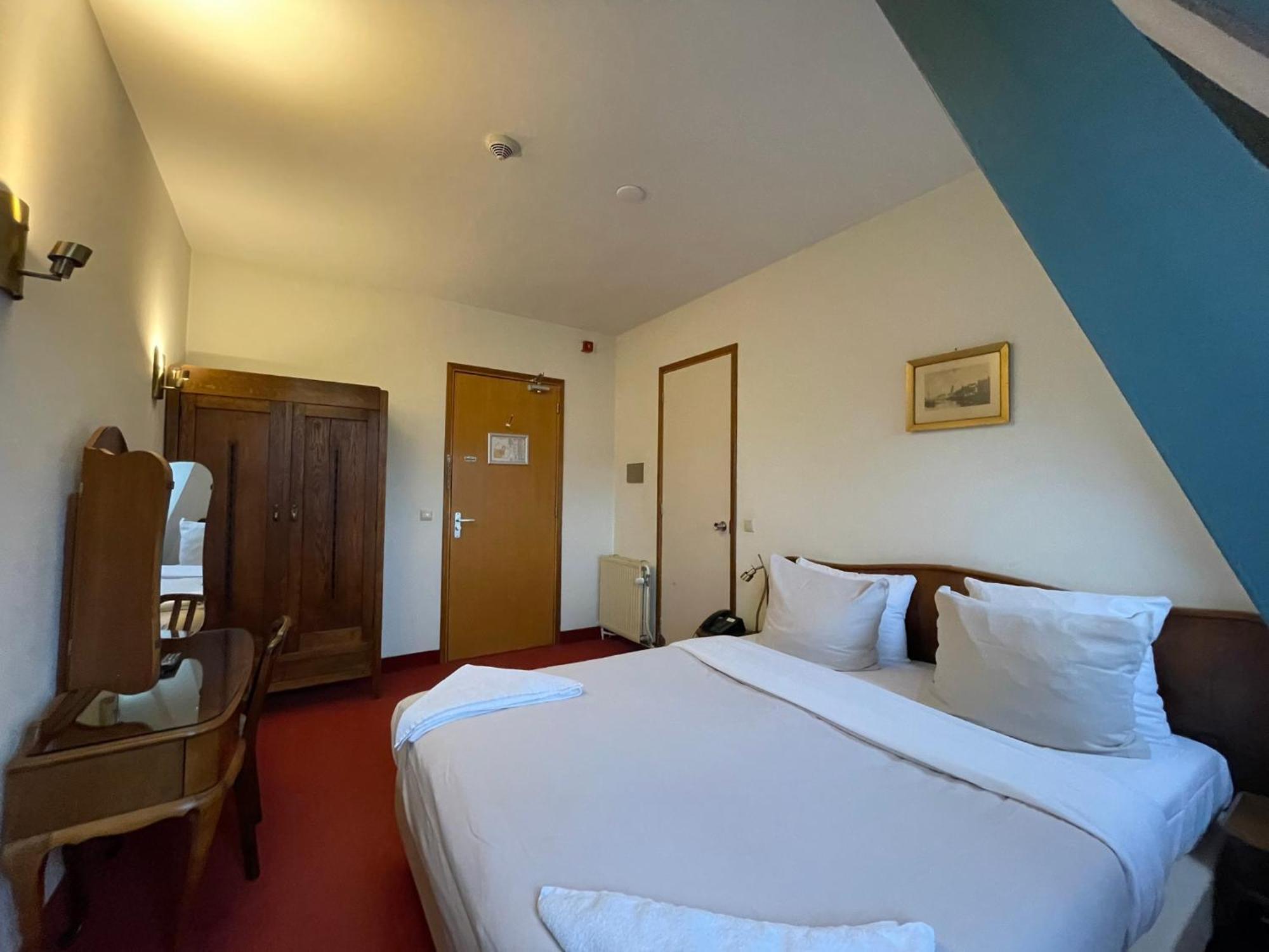 Amsterdam Wiechmann Hotel Bagian luar foto